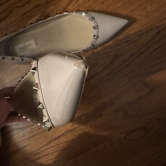 Beige patent Valentino rock stud flats size 41.5 - Picture 6 of 9